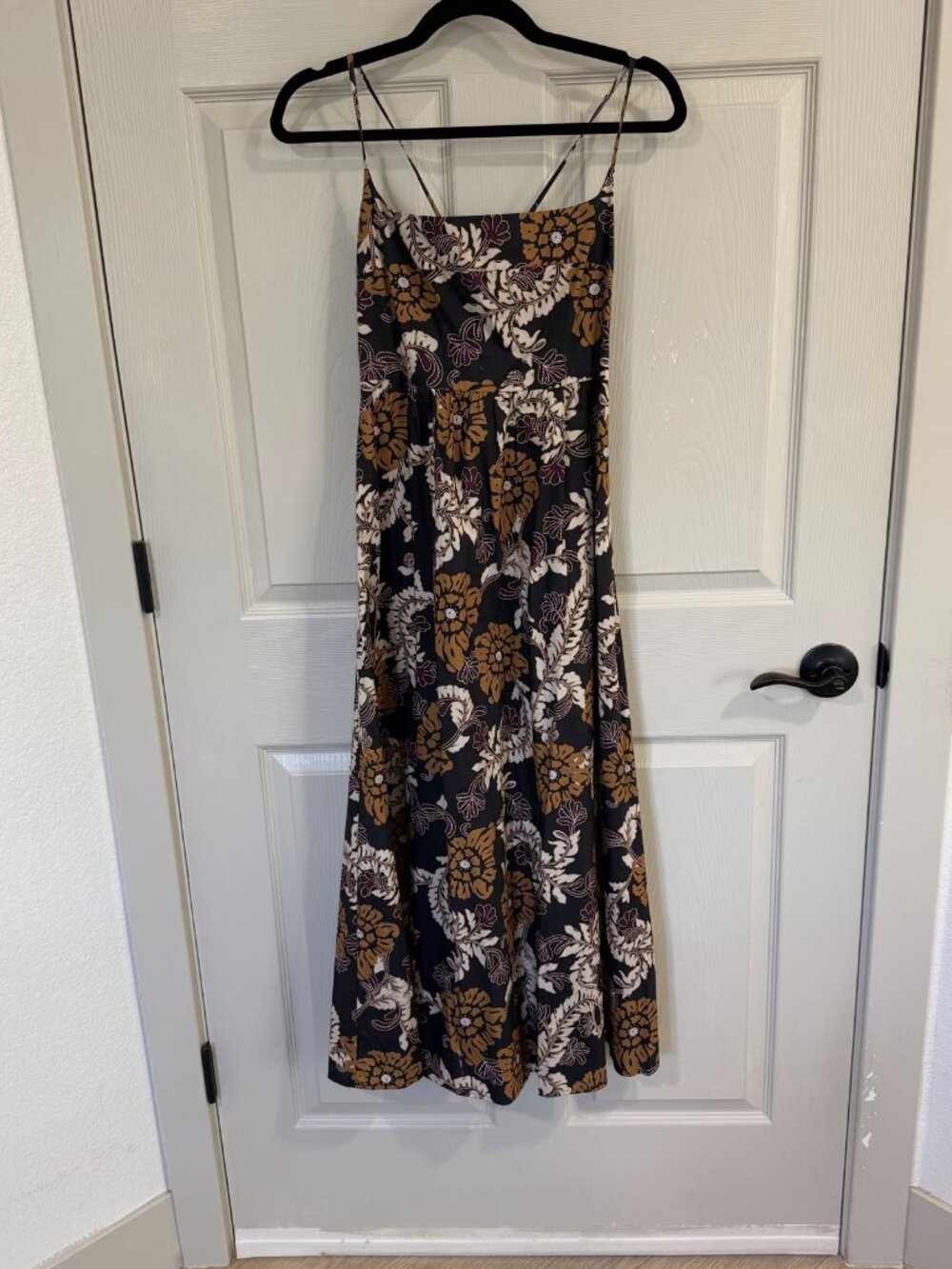 O.P.T. Black Floral Tie-Back Midi Dress Size M